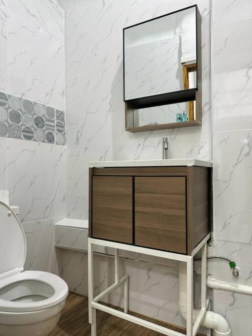 Megun 10 Duplex Apartman Bangkok Kültér fotó